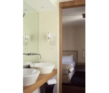 Le General Hotell